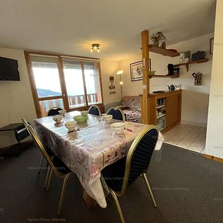 Vallandry : Duplex 3 Pieces, 8 Pers, Acces Direct Pistes, Animaux Admis, Casier A Skis - Fr-1-757-102 *